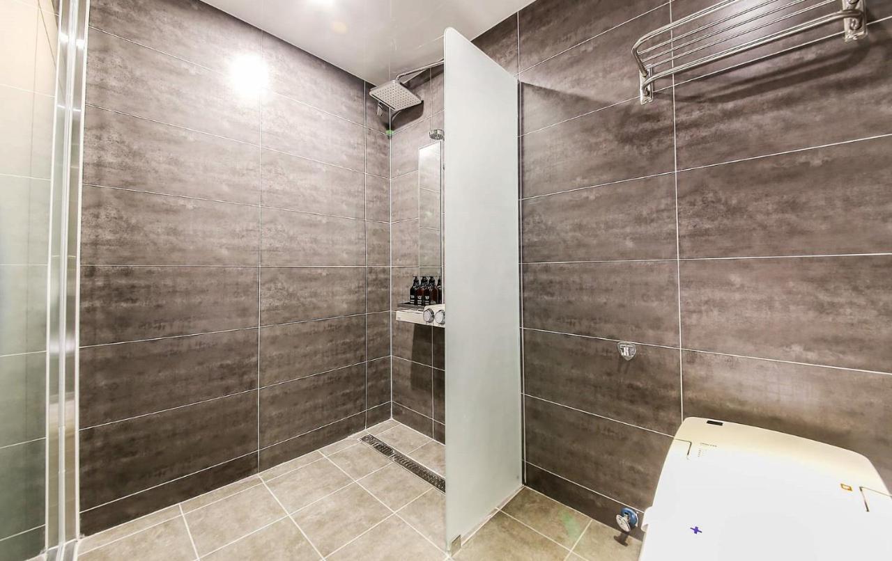 Docking Hotel Gimpo Εξωτερικό φωτογραφία