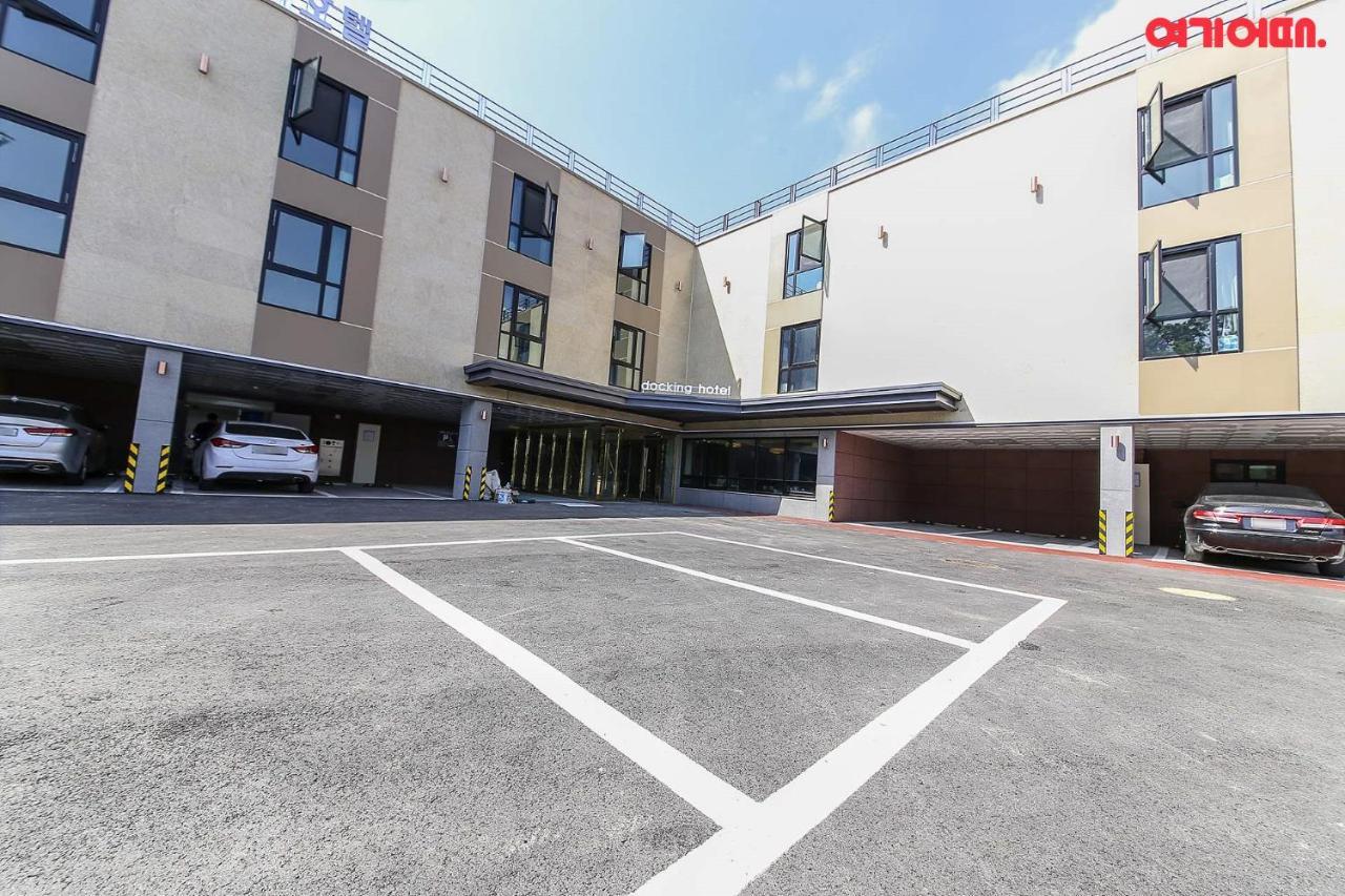 Docking Hotel Gimpo Εξωτερικό φωτογραφία