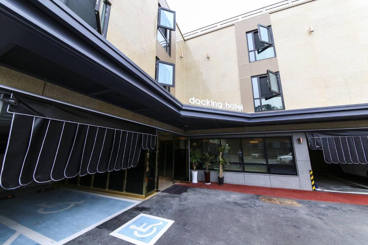 Docking Hotel Gimpo Εξωτερικό φωτογραφία