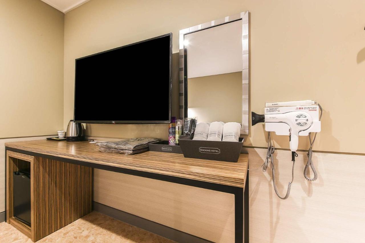Docking Hotel Gimpo Εξωτερικό φωτογραφία