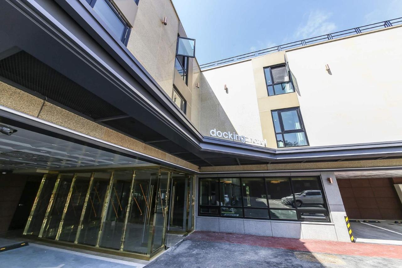 Docking Hotel Gimpo Εξωτερικό φωτογραφία