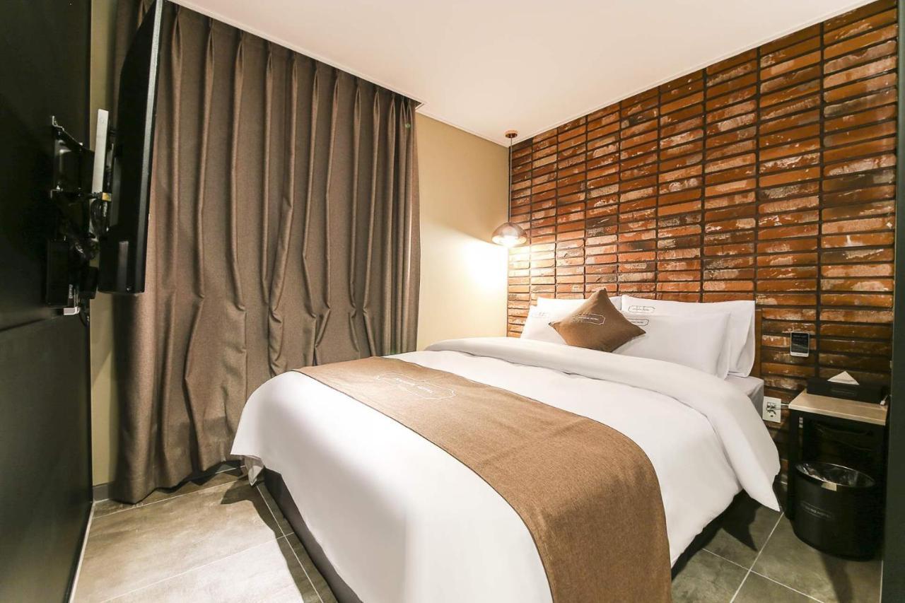 Docking Hotel Gimpo Εξωτερικό φωτογραφία