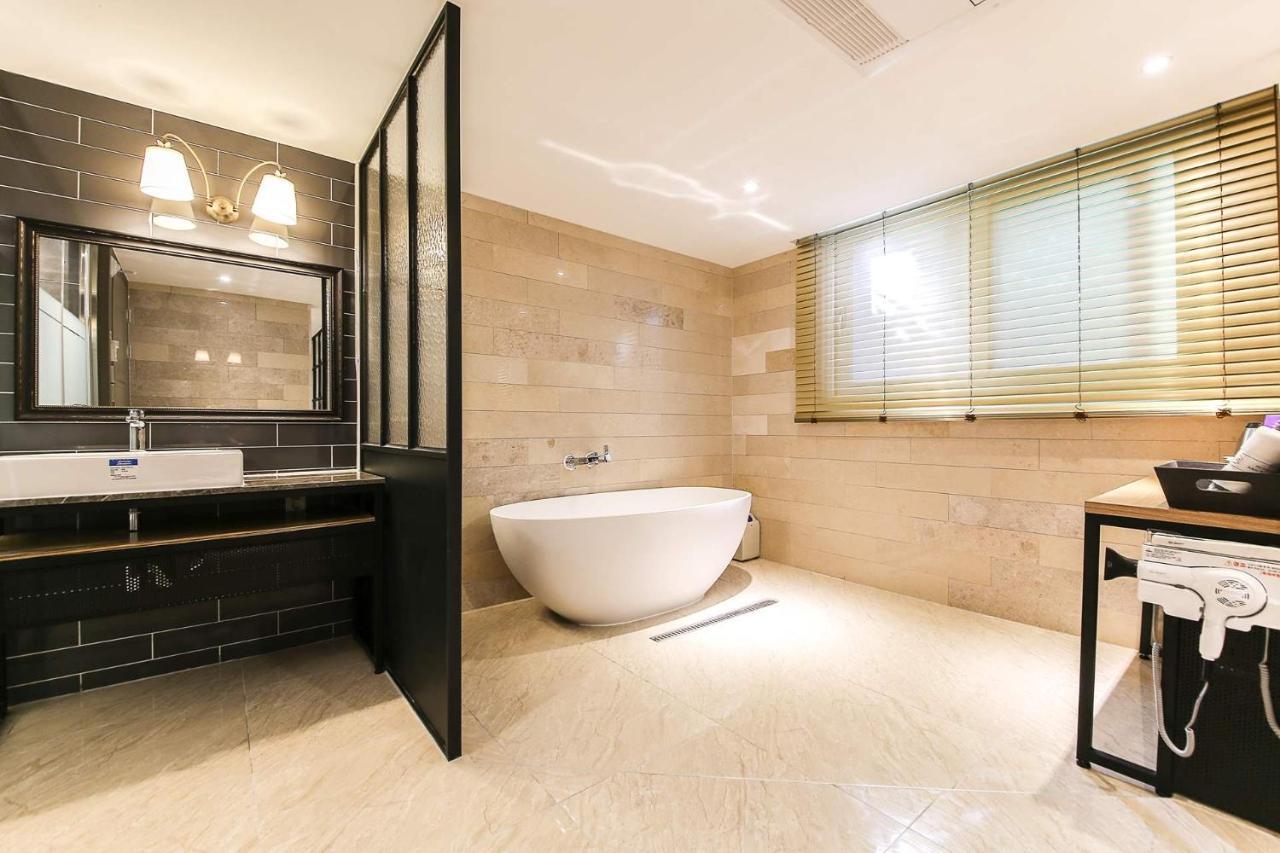 Docking Hotel Gimpo Εξωτερικό φωτογραφία