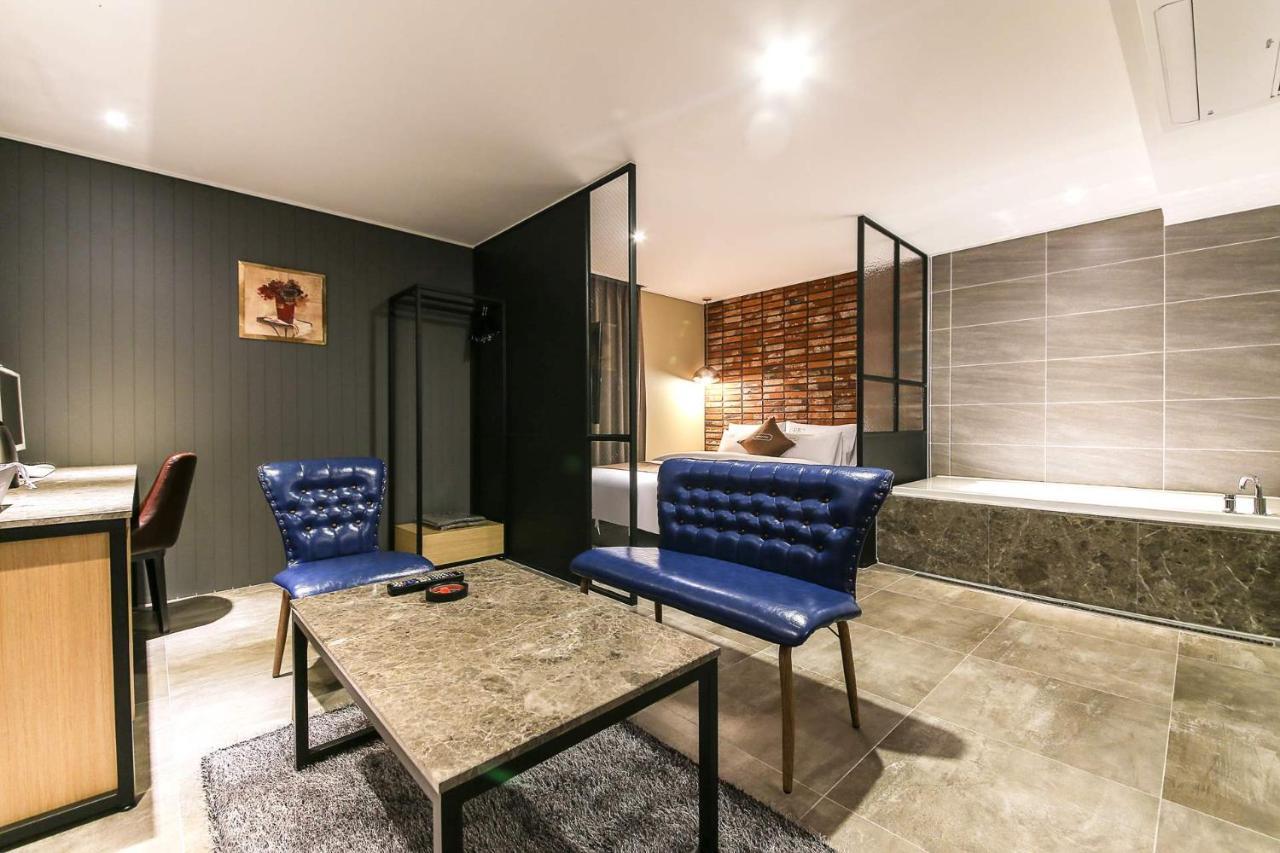 Docking Hotel Gimpo Εξωτερικό φωτογραφία