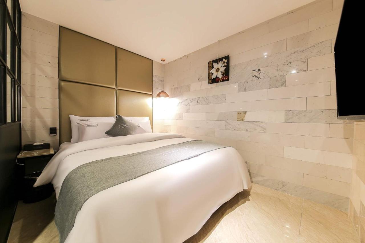 Docking Hotel Gimpo Εξωτερικό φωτογραφία