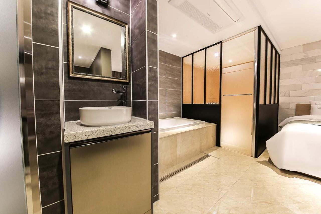 Docking Hotel Gimpo Εξωτερικό φωτογραφία